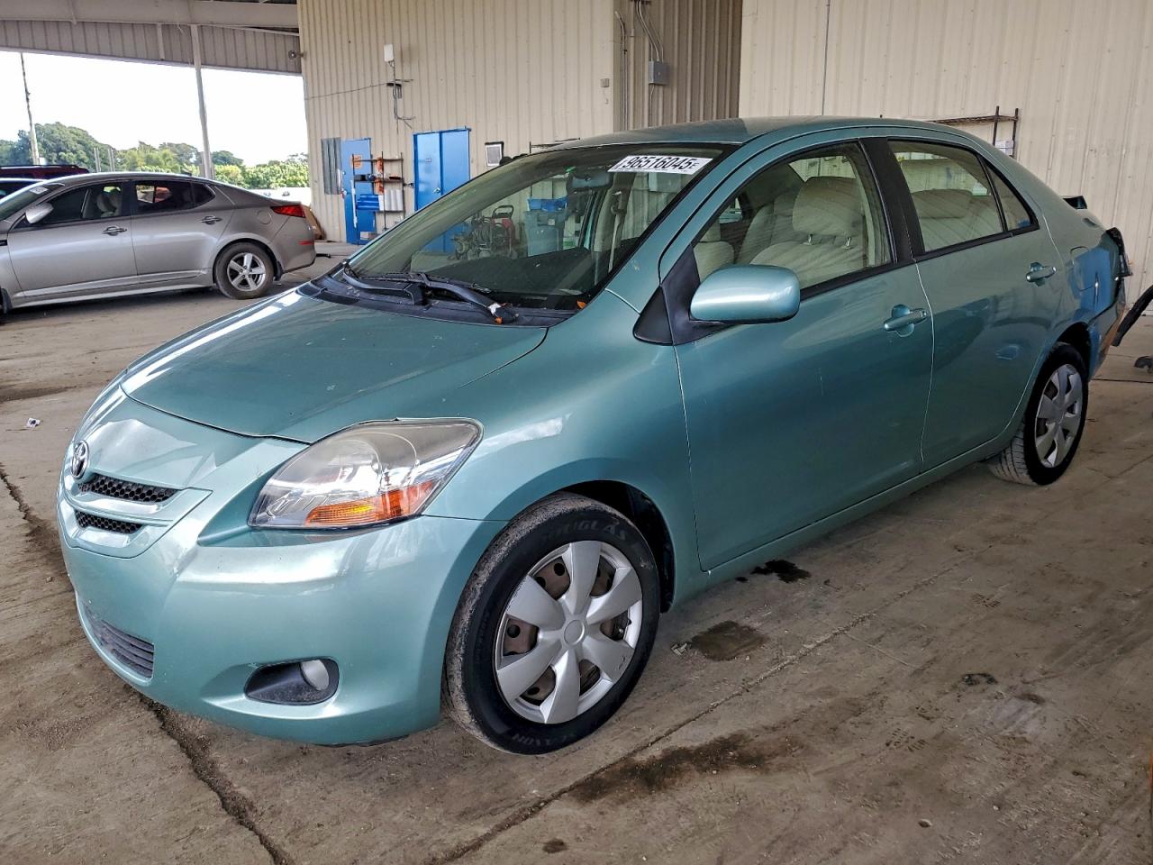 TOYOTA YARIS 2008