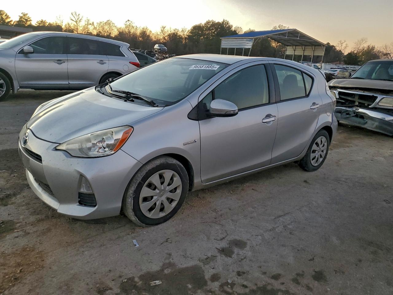 TOYOTA PRIUS C 2014