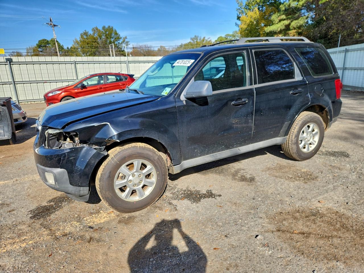 MAZDA TRIBUTE I 2010