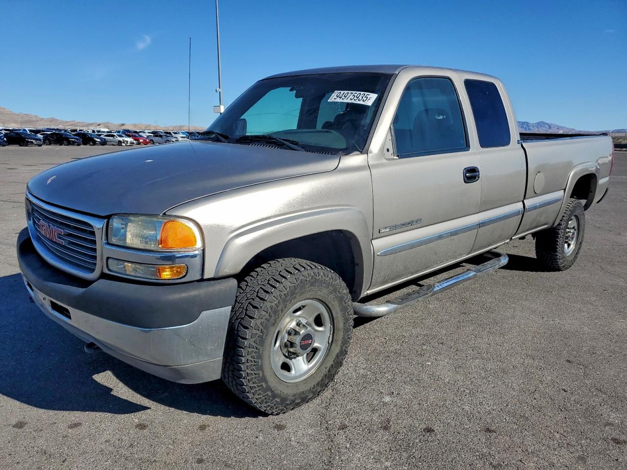 GMC SIERRA C25 2001