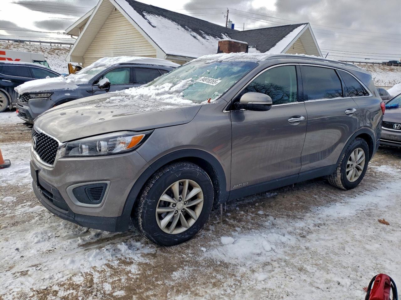 KIA SORENTO LX 2016