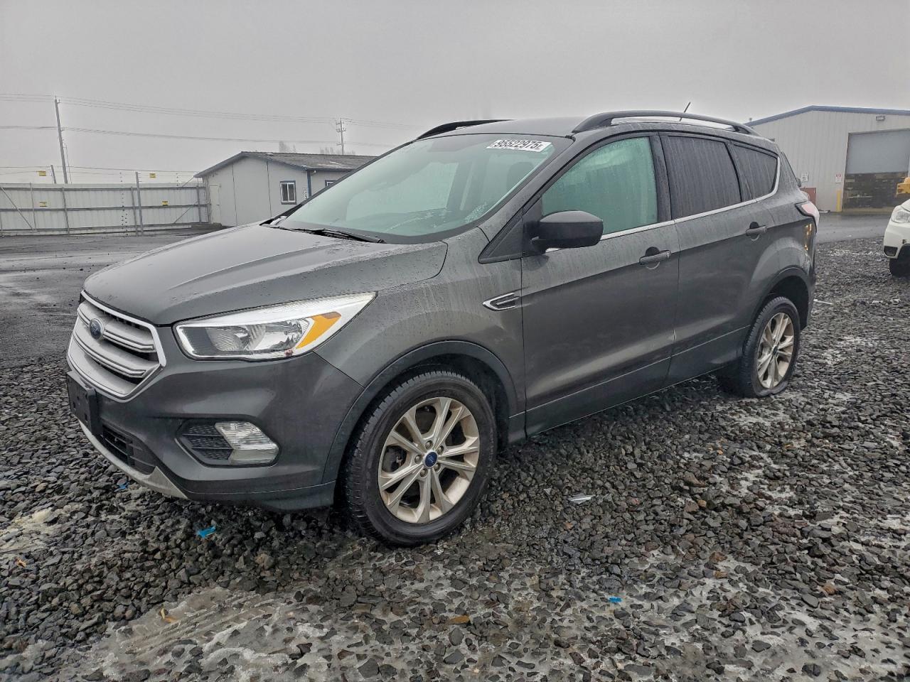 FORD ESCAPE SE 2018