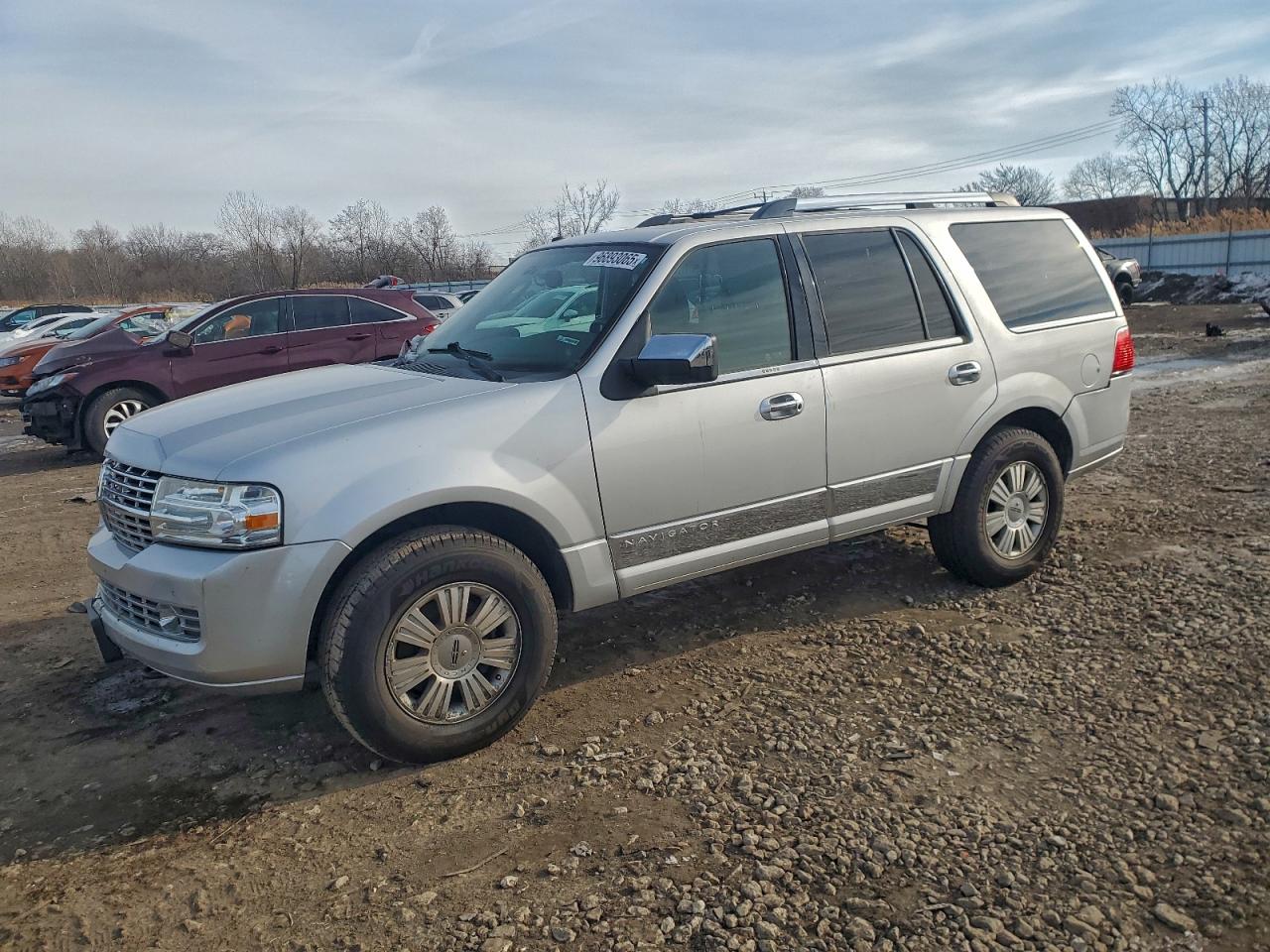 LINCOLN NAVIGATOR 2013