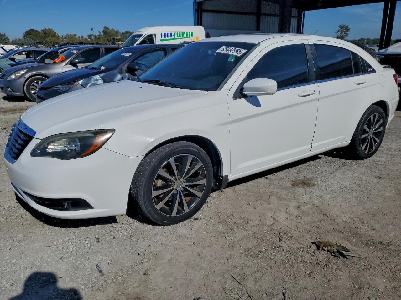 CHRYSLER 200 2011