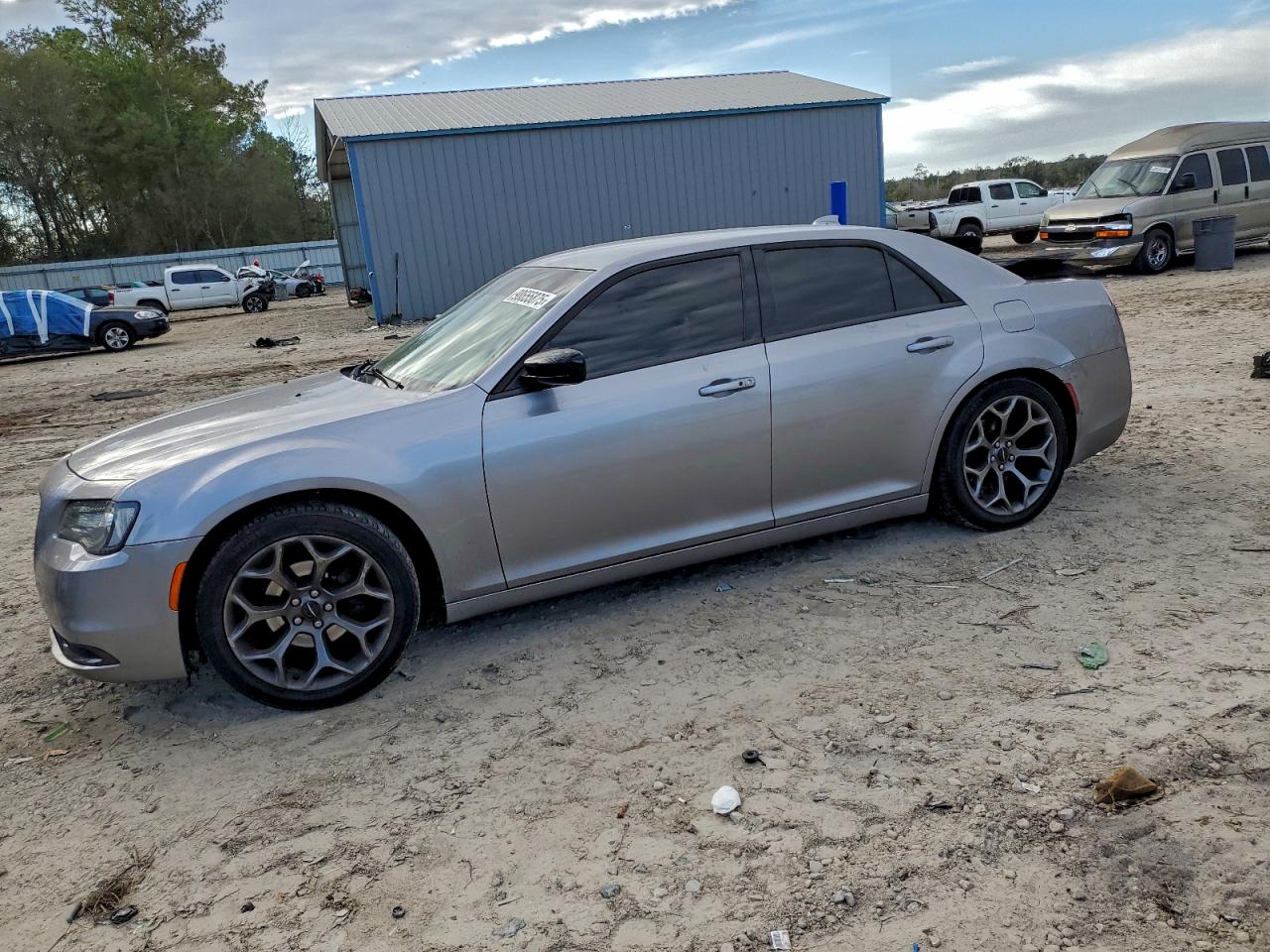 CHRYSLER 300 TOURIN 2018