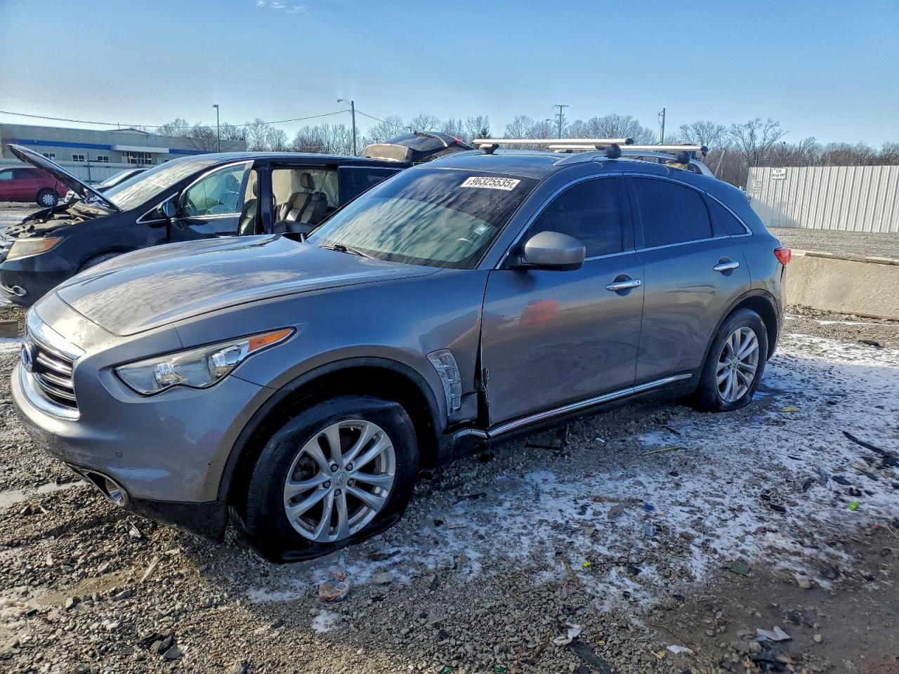 INFINITI FX35 2012