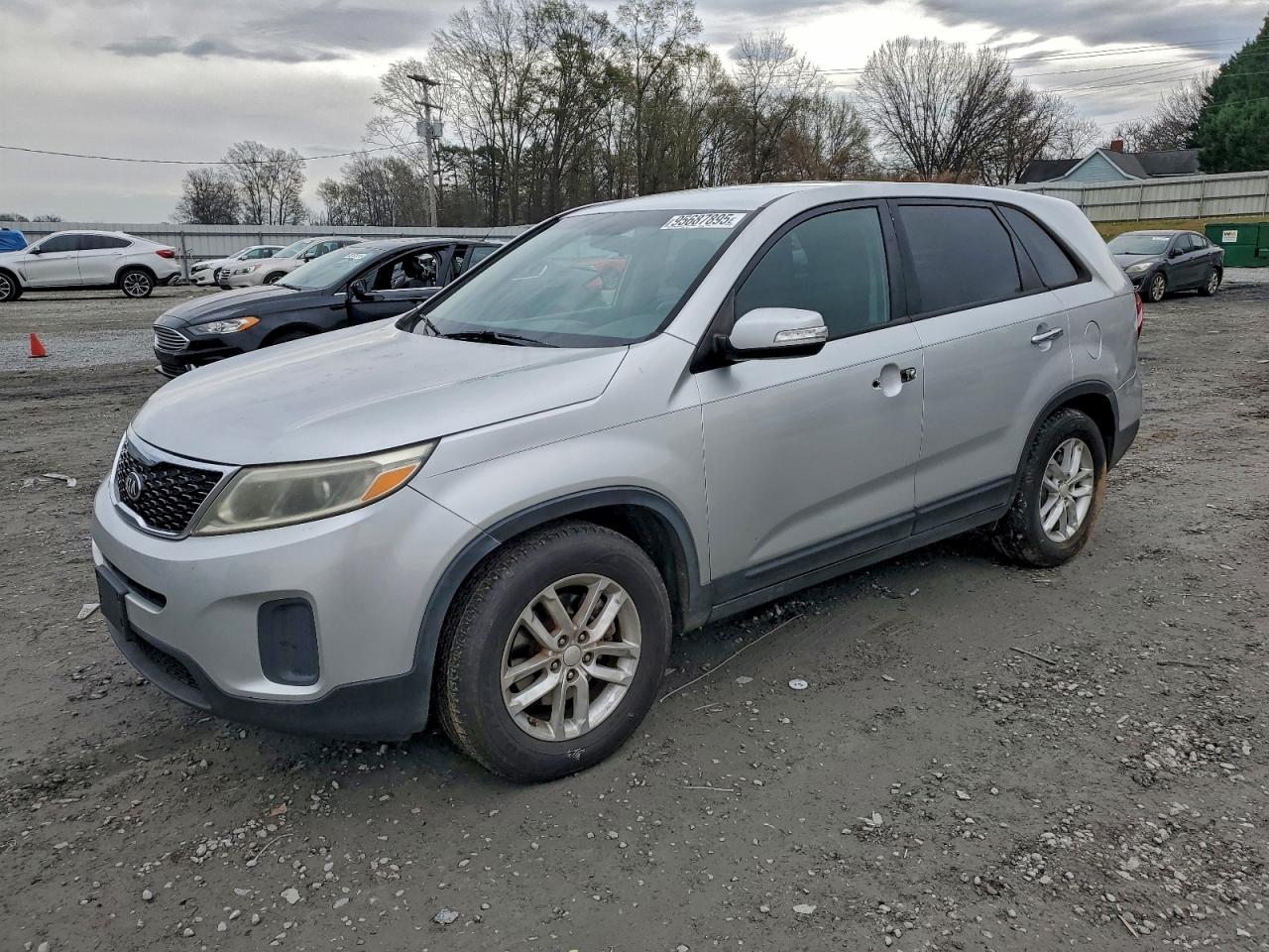 KIA SORENTO LX 2014