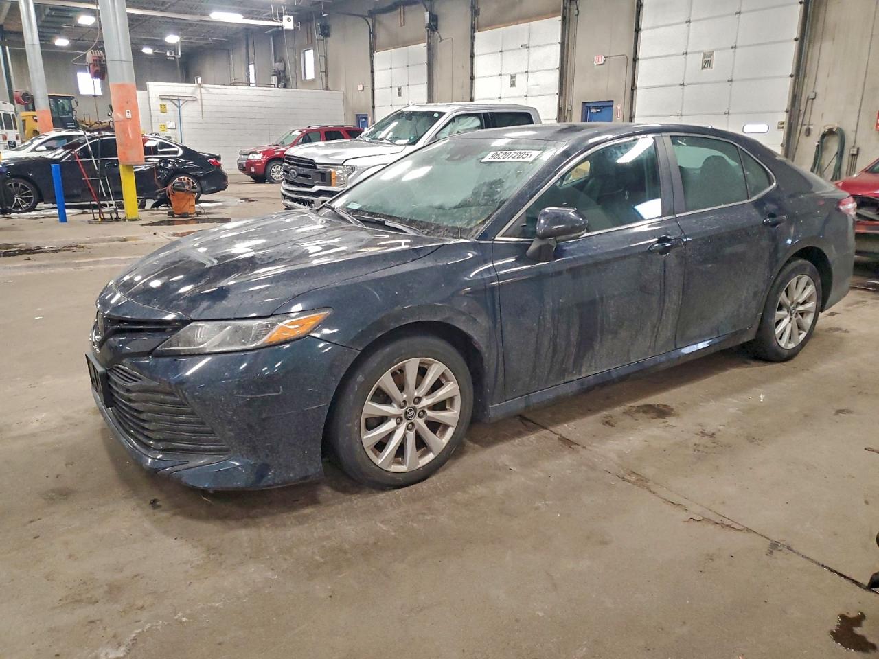 TOYOTA CAMRY L 2019