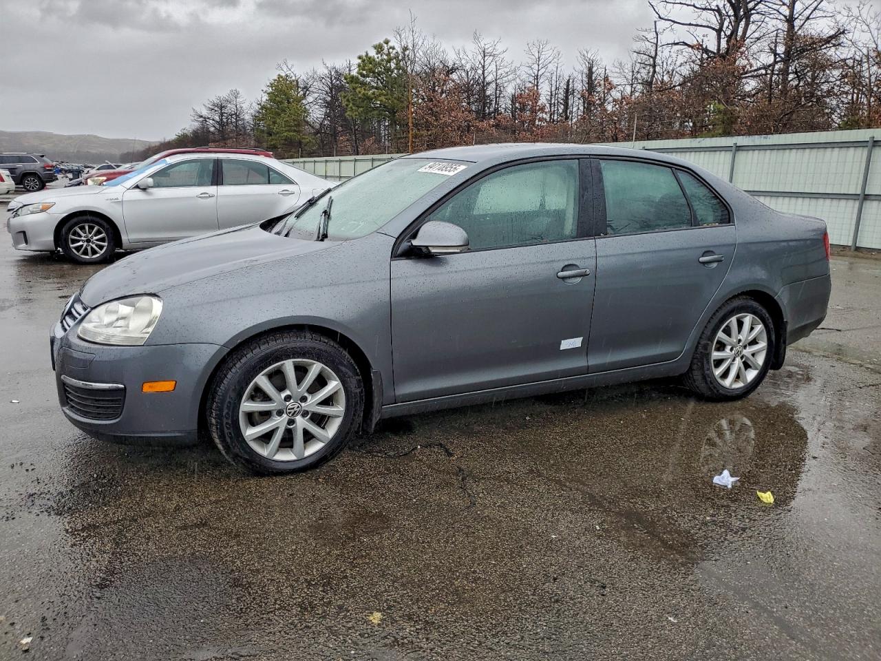VOLKSWAGEN JETTA SE 2010