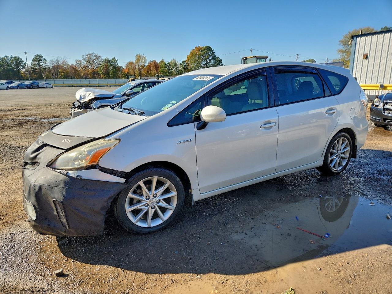 TOYOTA PRIUS V 2014
