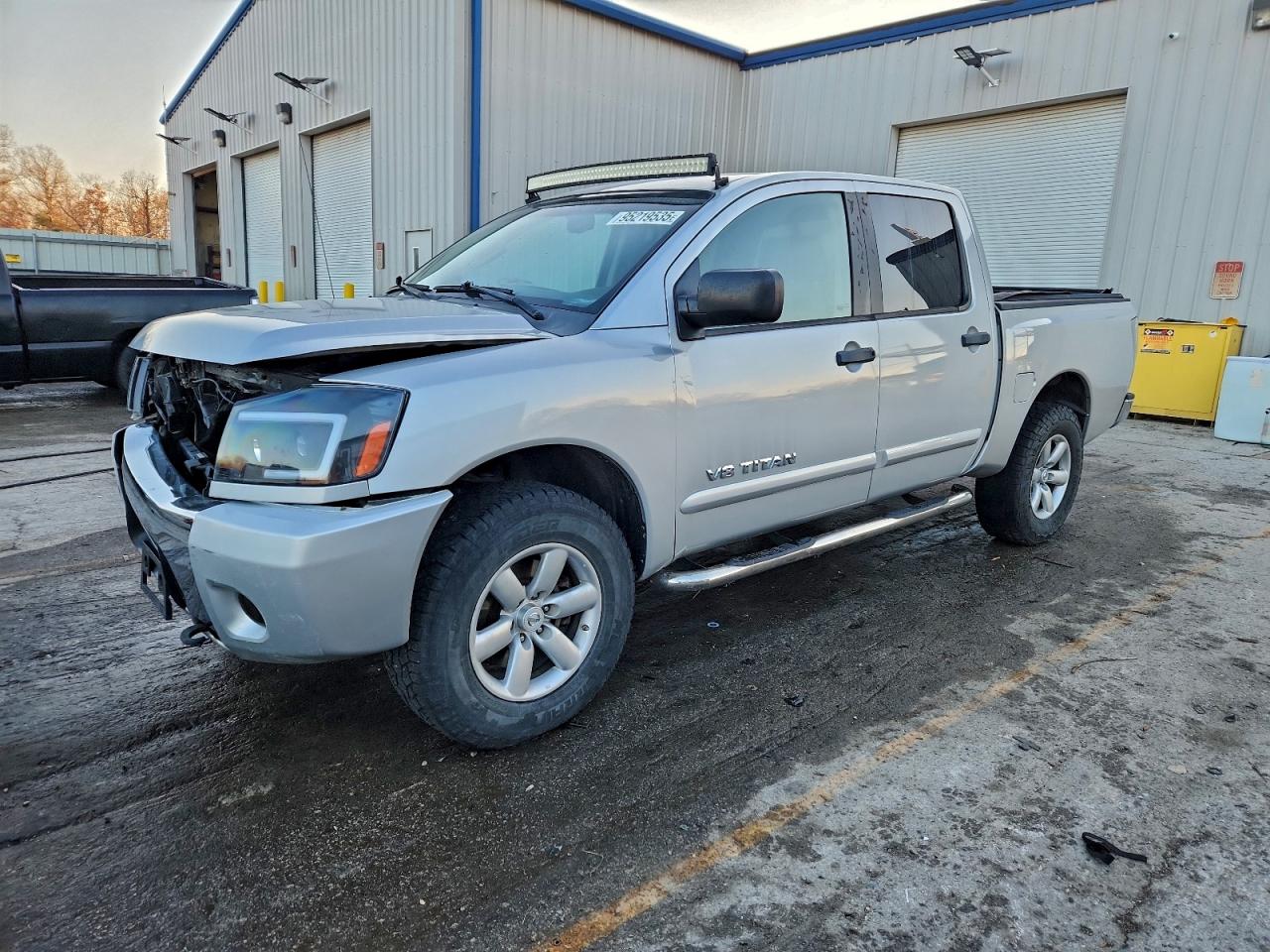 NISSAN TITAN 2012