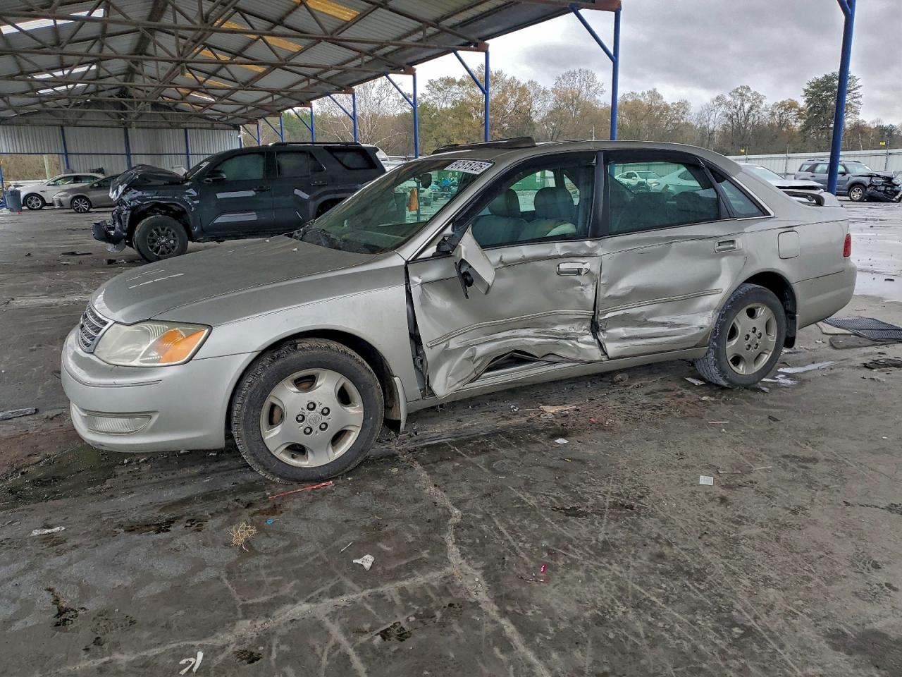 TOYOTA AVALON XL 2004