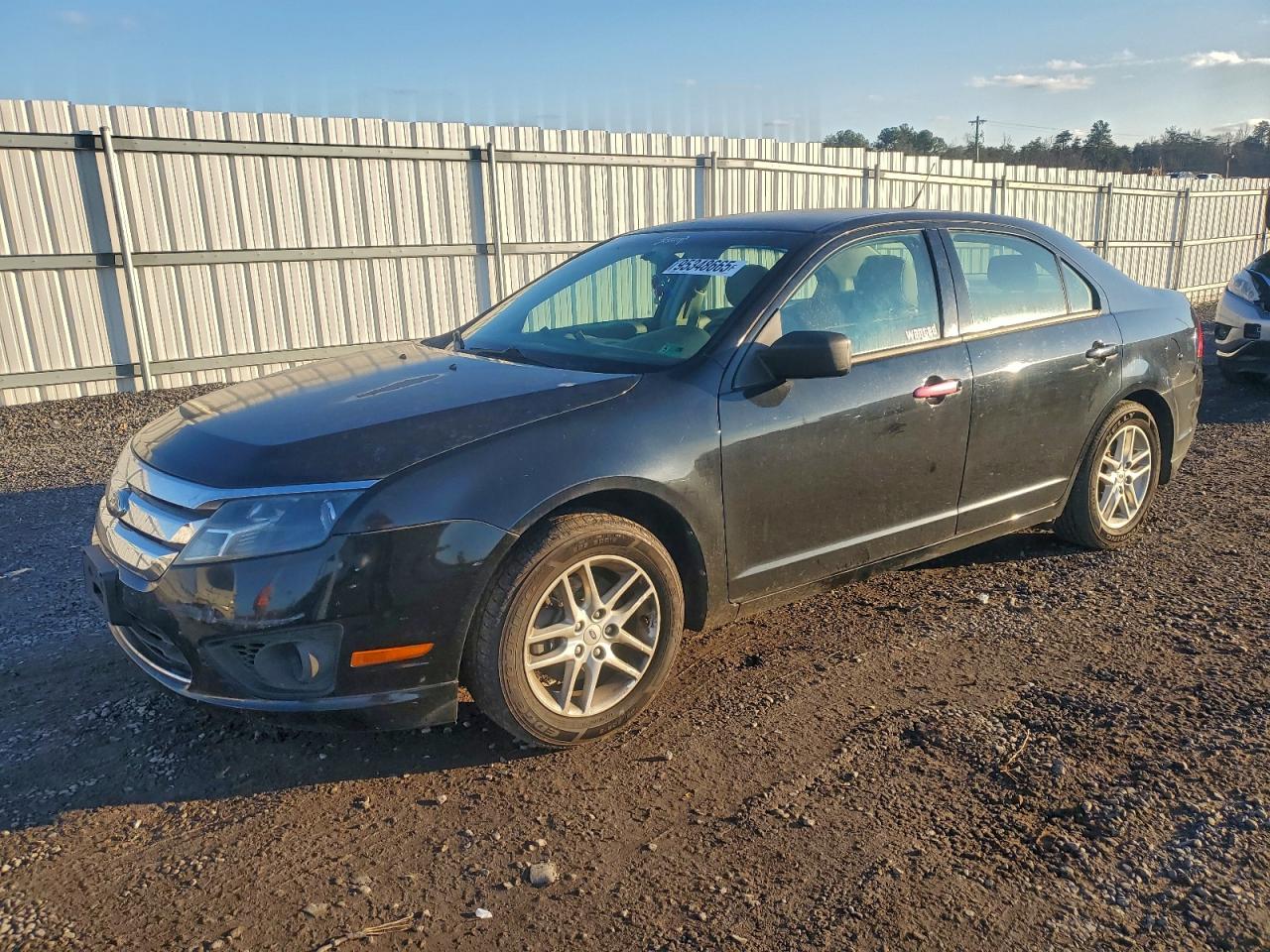 FORD FUSION S 2012