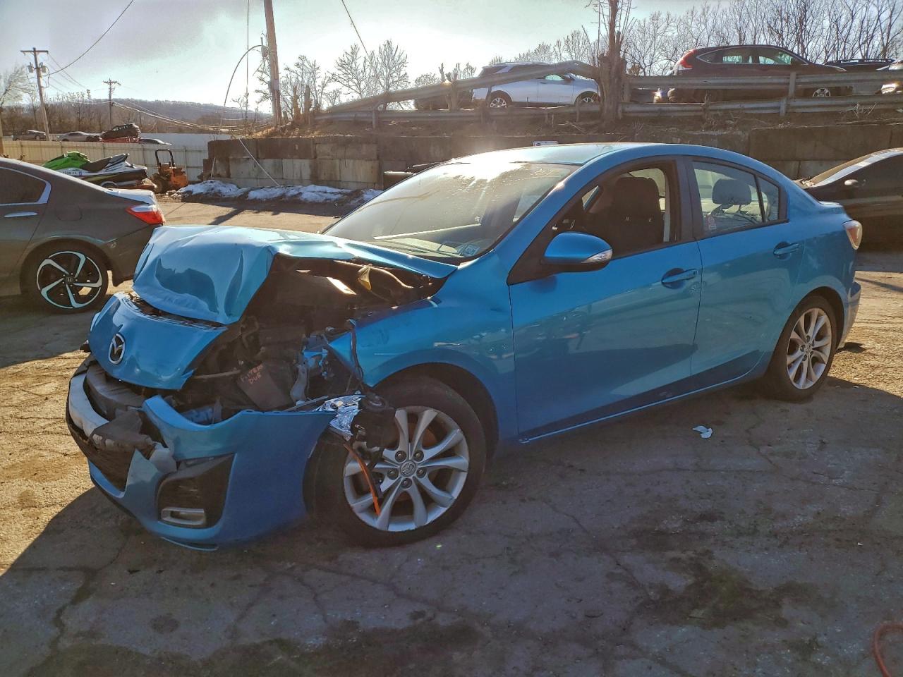 MAZDA 3 2010