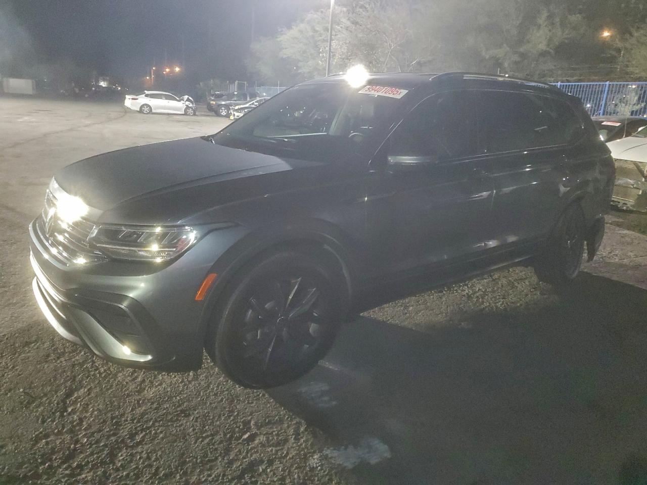 VOLKSWAGEN TIGUAN SE 2022