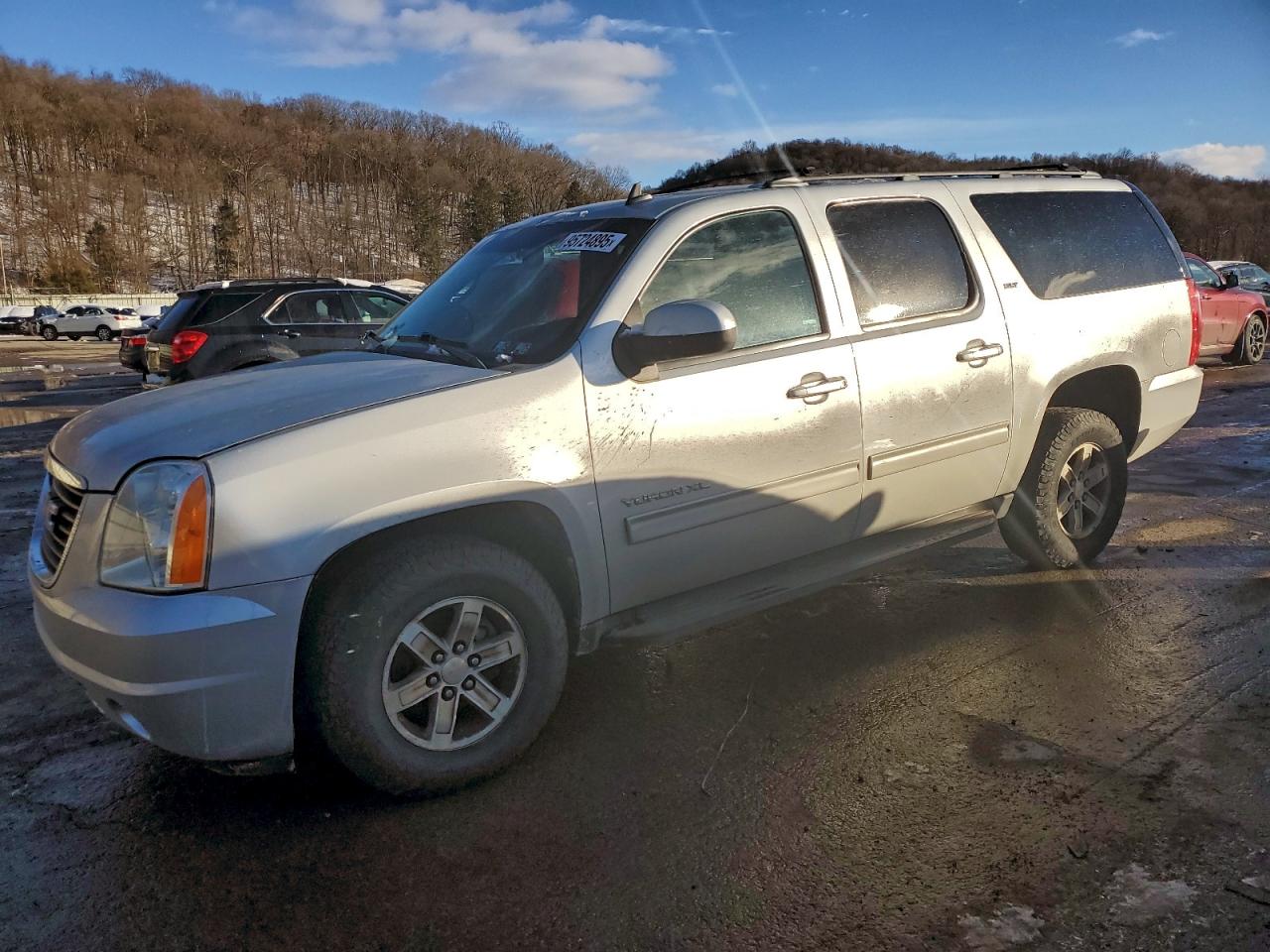 GMC YUKON XL K 2013