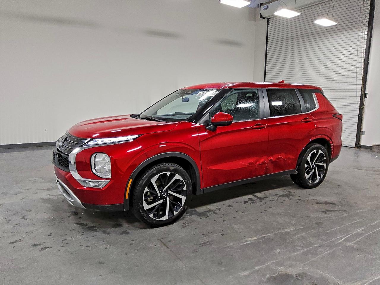 MITSUBISHI OUTLANDER 2024