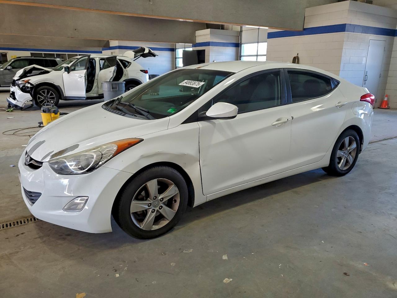HYUNDAI ELANTRA GL 2013