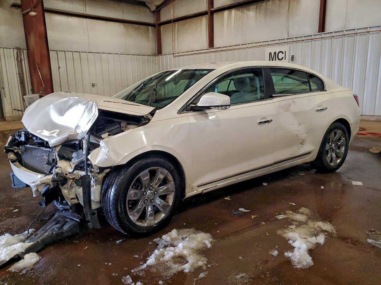 BUICK LACROSSE 2012