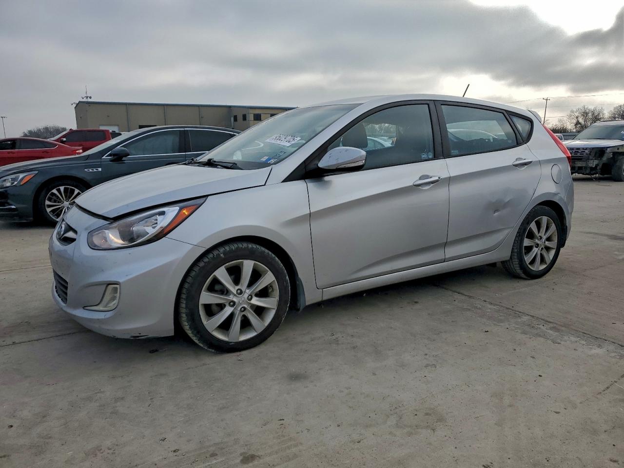 HYUNDAI ACCENT GLS 2013