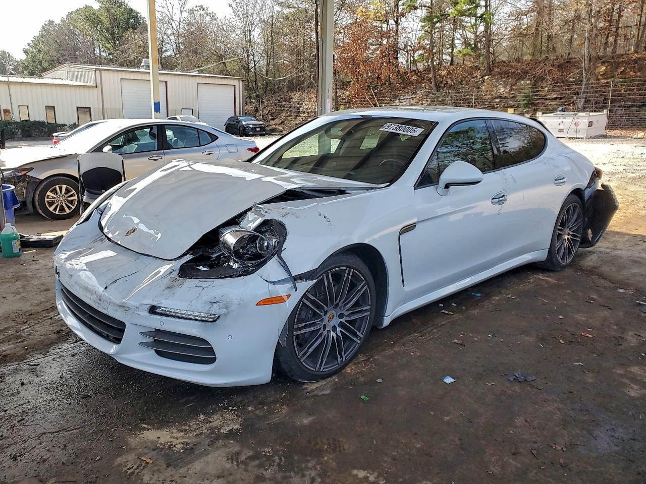 PORSCHE PANAMERA 2 2016