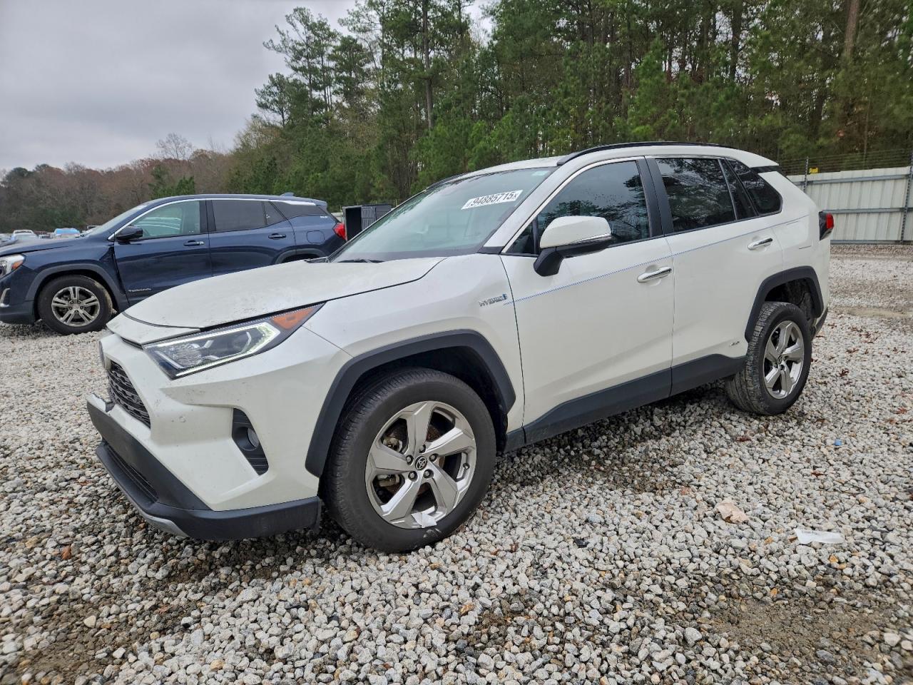 TOYOTA RAV4 2021