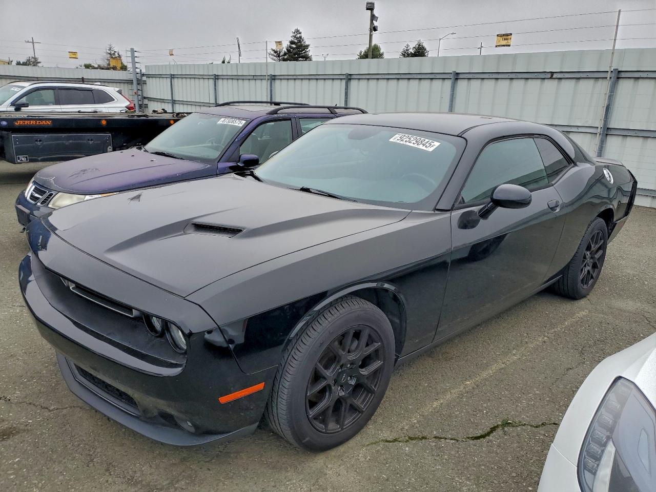 DODGE CHALLENGER 2015