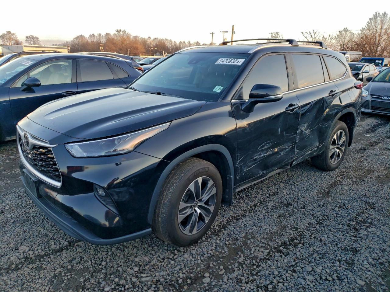 TOYOTA HIGHLANDER 2024