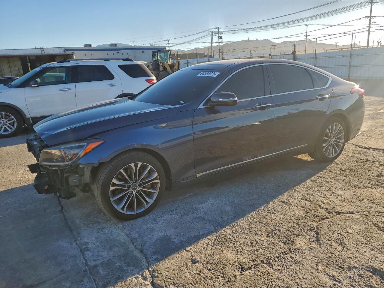 HYUNDAI GENESIS 3. 2015