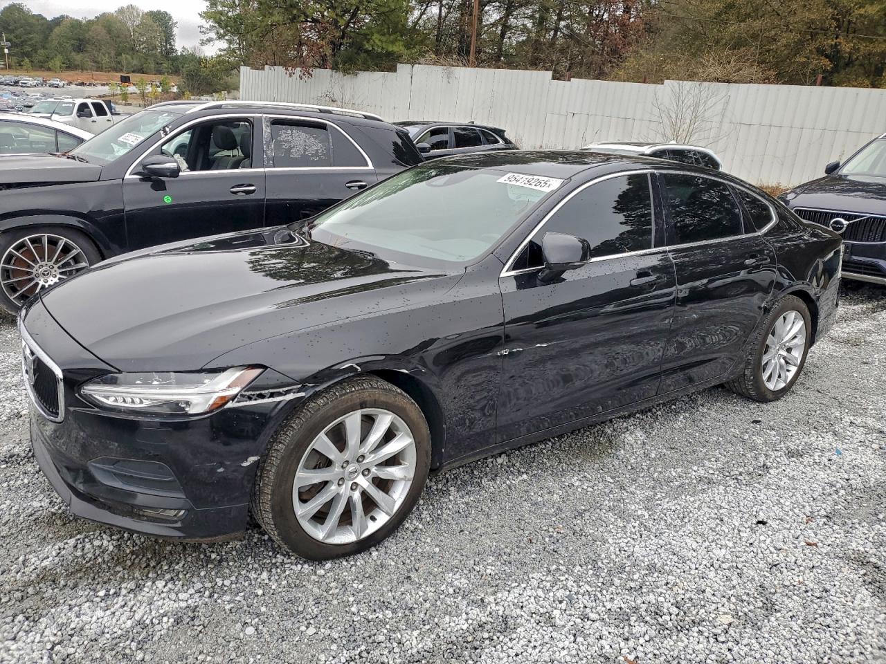 VOLVO S90 2017