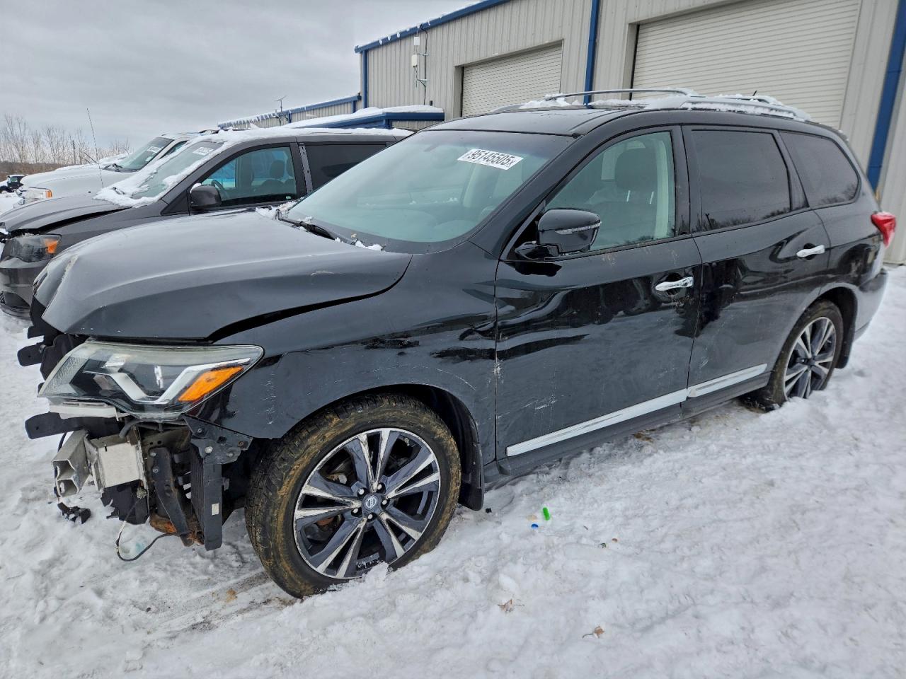 NISSAN PATHFINDER 2017