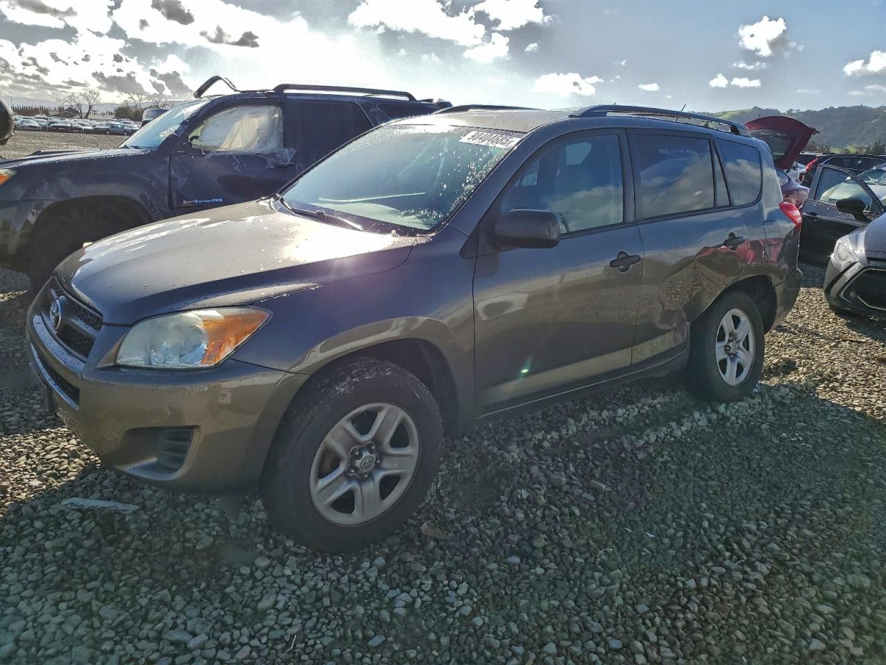TOYOTA RAV4 2011