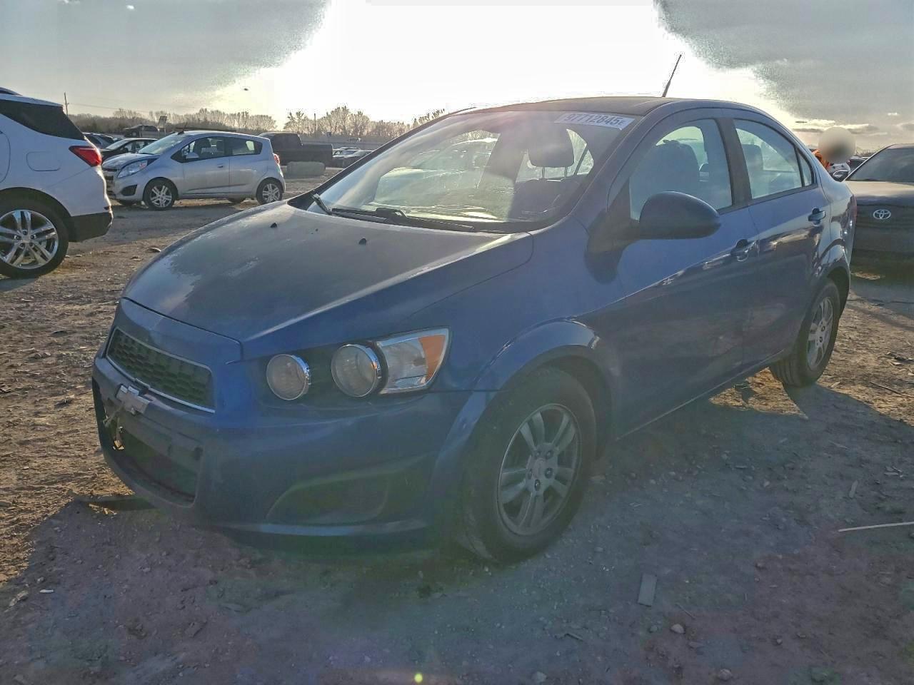 CHEVROLET SONIC LS 2012
