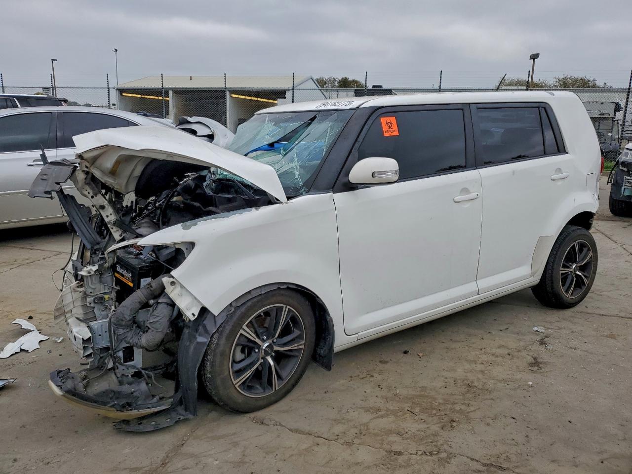 TOYOTA SCION XB 2013