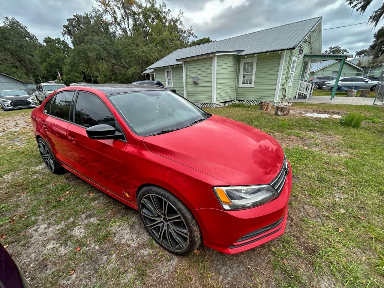 VOLKSWAGEN JETTA SE 2015
