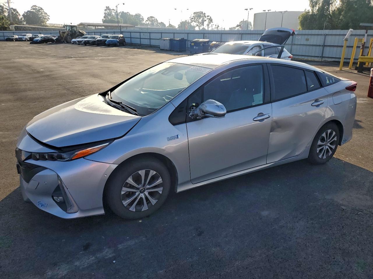 TOYOTA PRIUS PRIME 2021