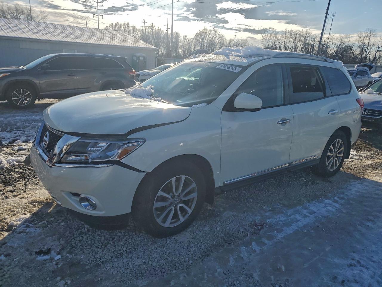NISSAN PATHFINDER 2016