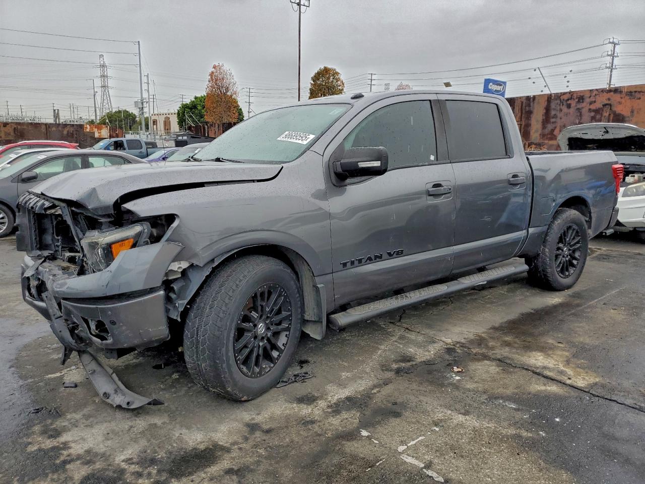 NISSAN TITAN 2019