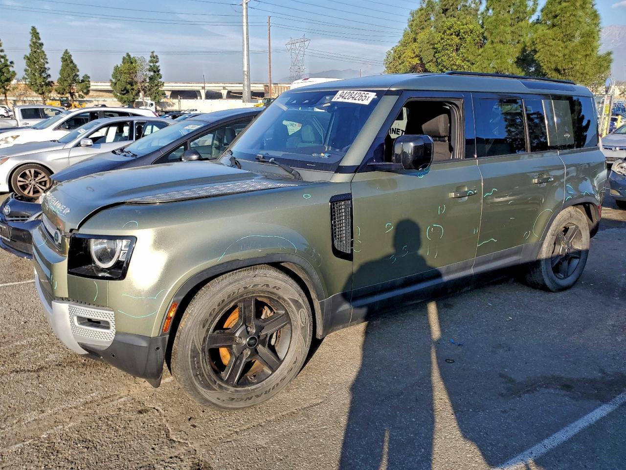 LAND ROVER DEFENDER 2020