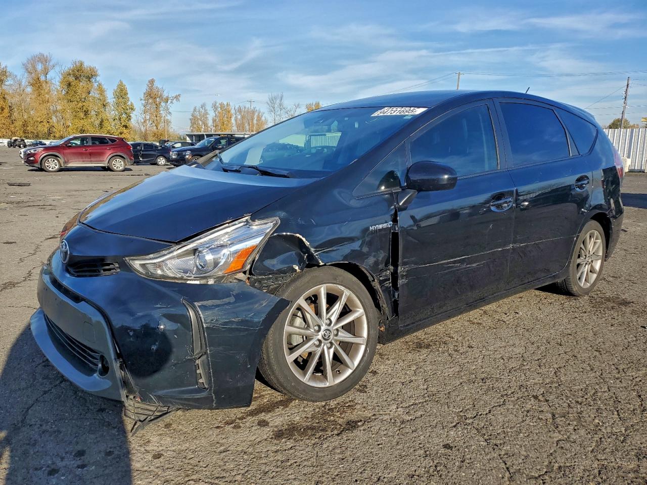 TOYOTA PRIUS V 2017