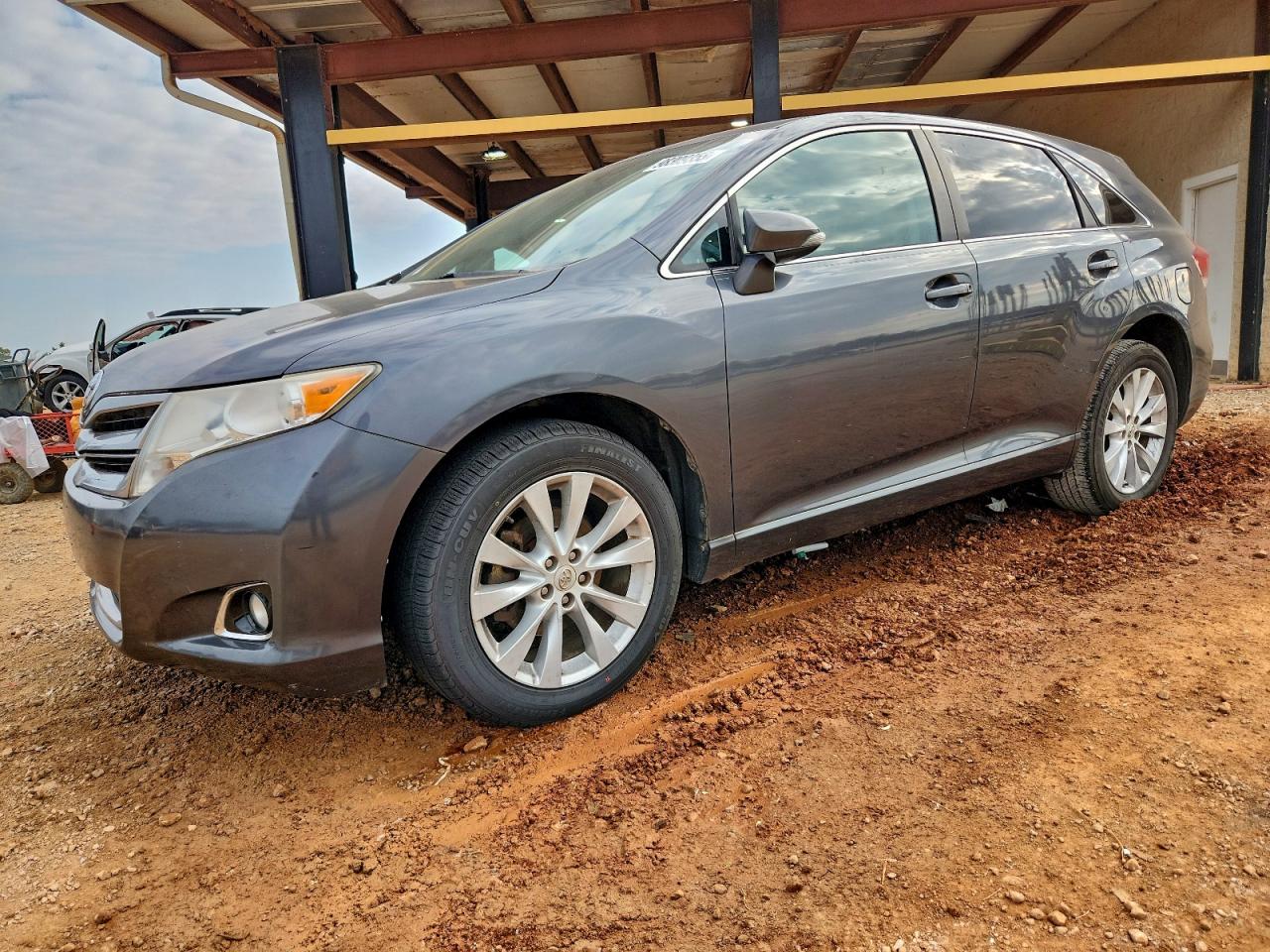 TOYOTA VENZA LE 2013