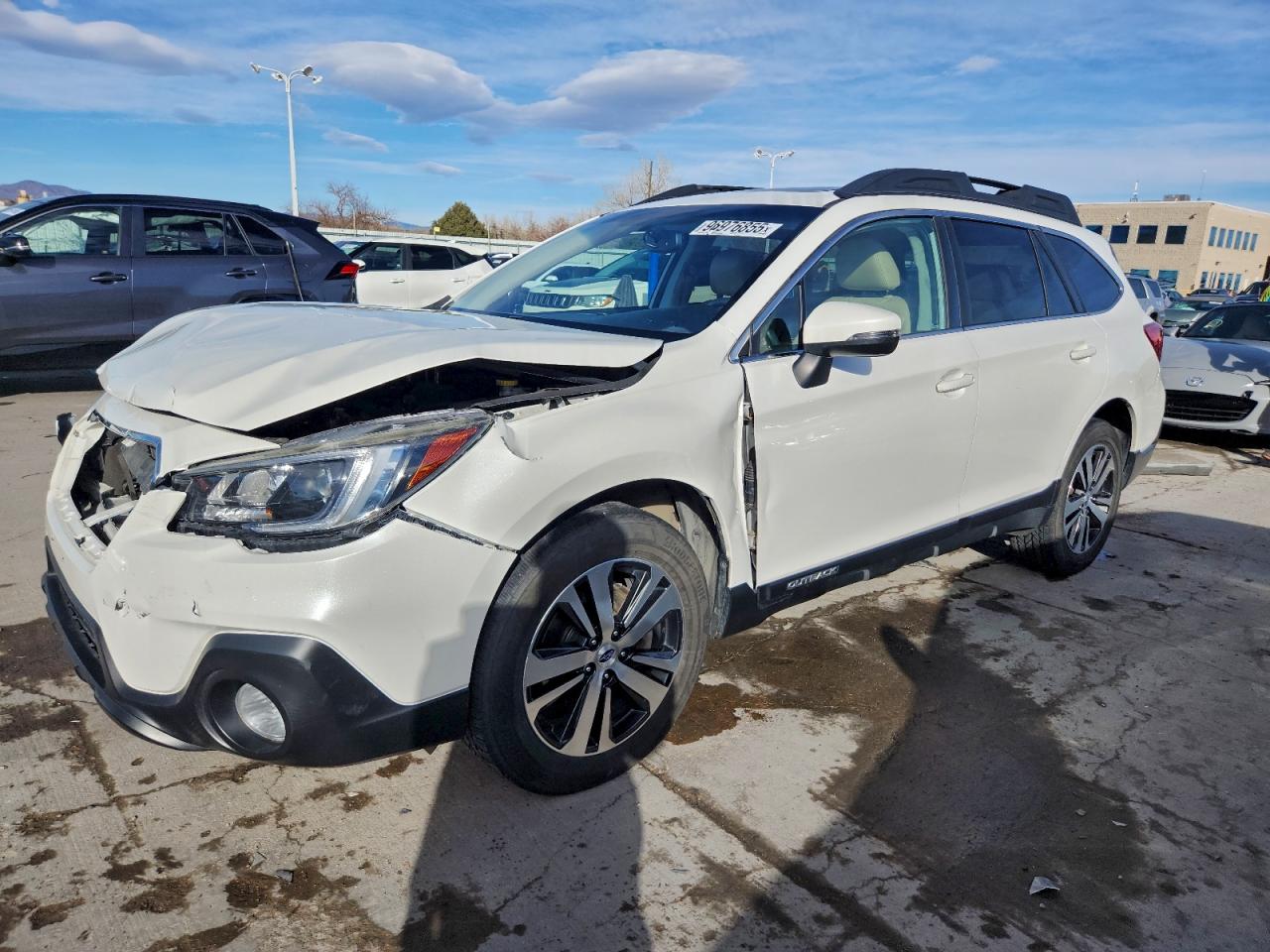 SUBARU OUTBACK 2018