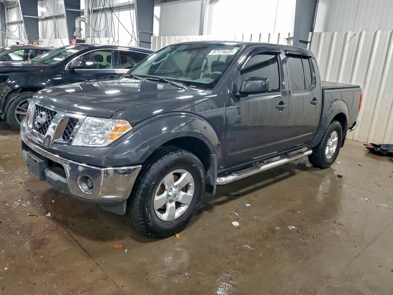 NISSAN FRONTIER C 2010