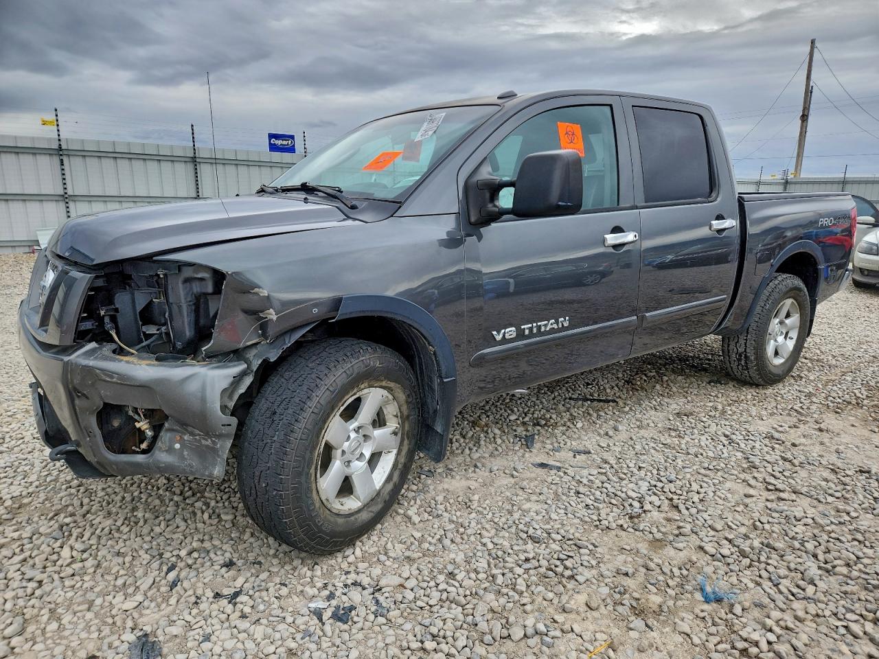NISSAN TITAN 2011