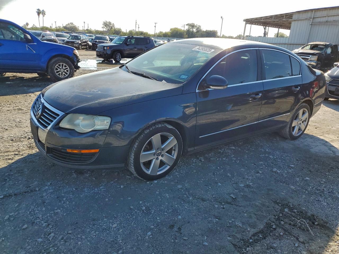 VOLKSWAGEN PASSAT KOM 2008