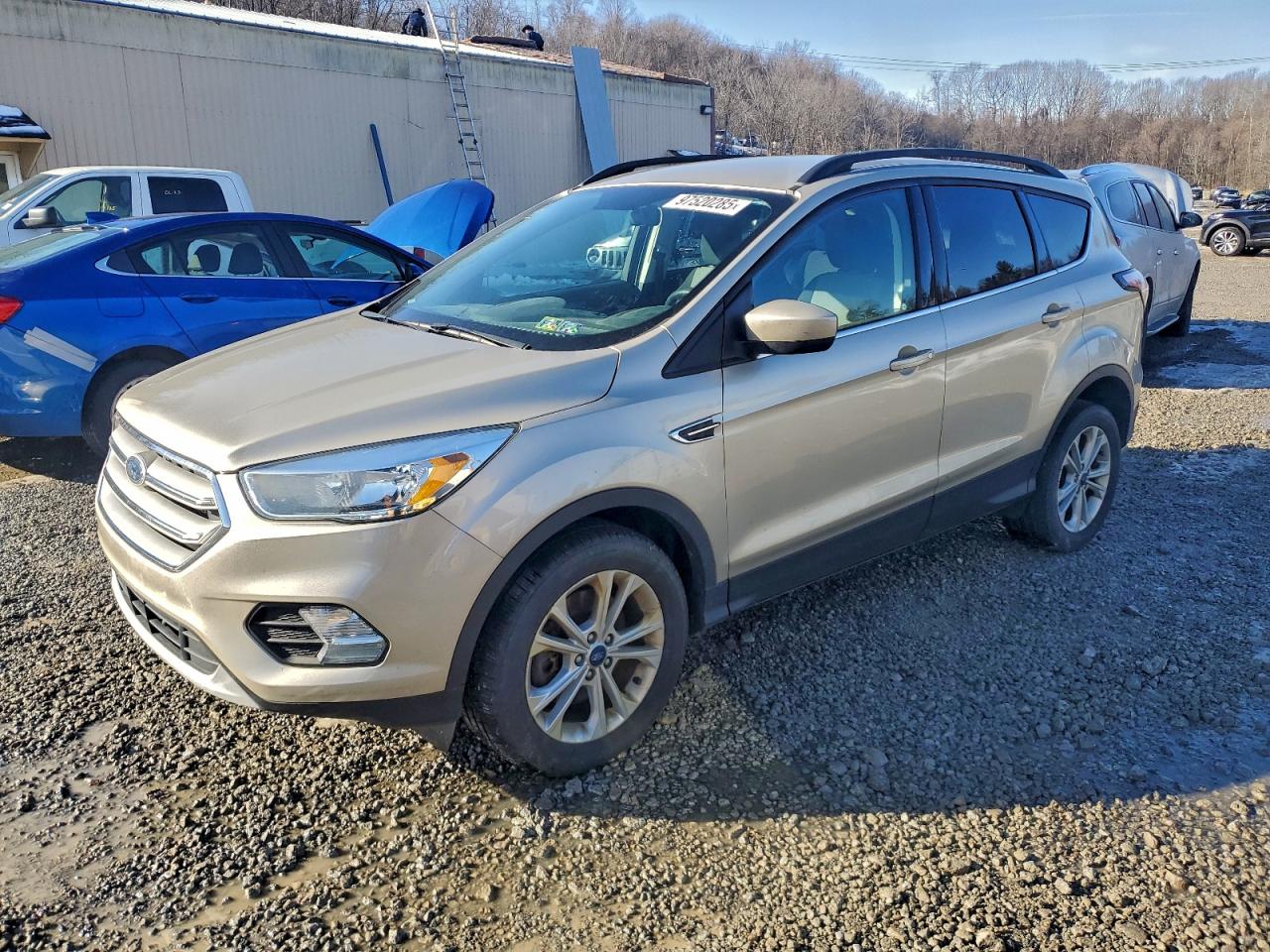 FORD ESCAPE 2018
