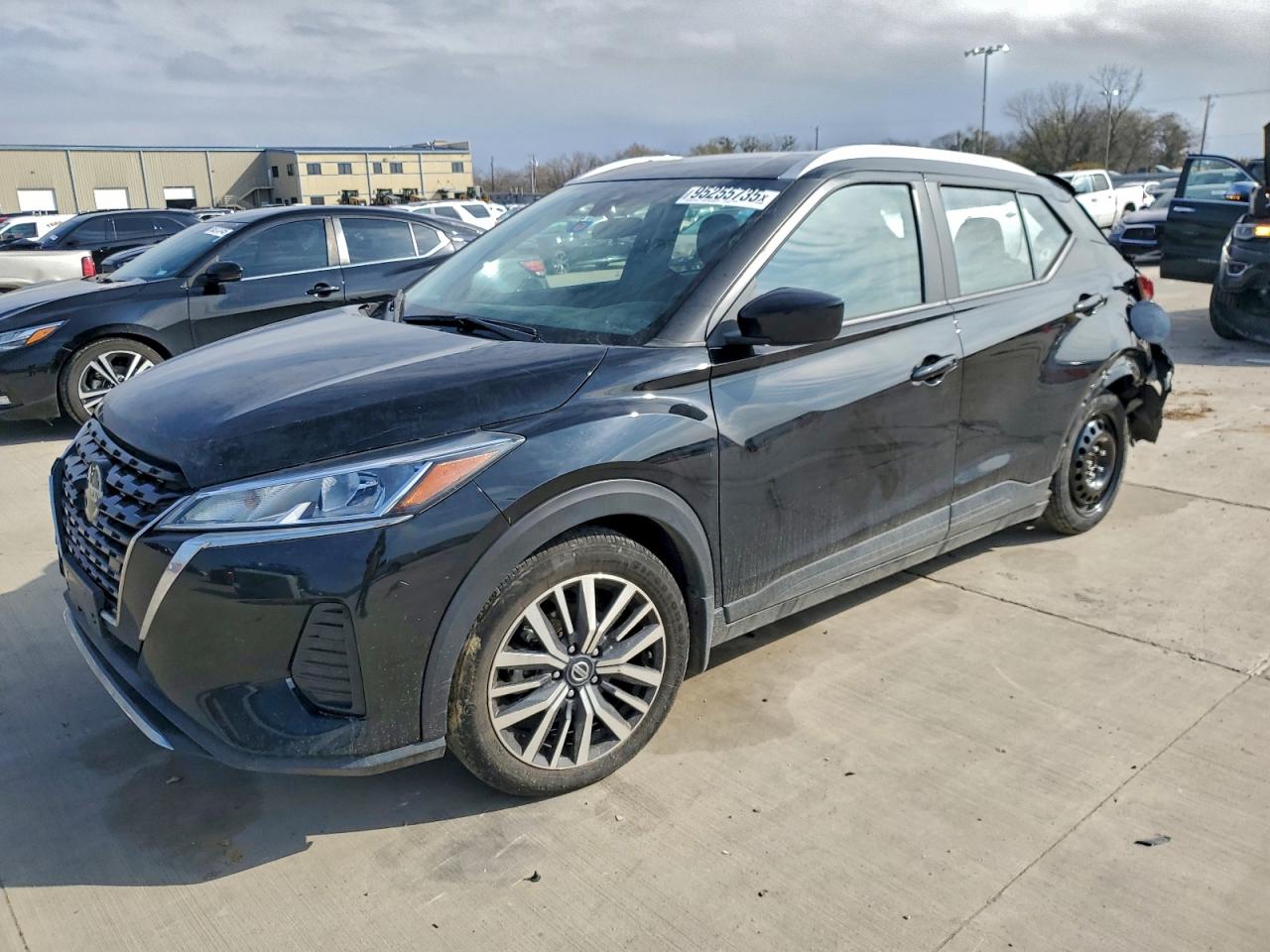 NISSAN KICKS 2021