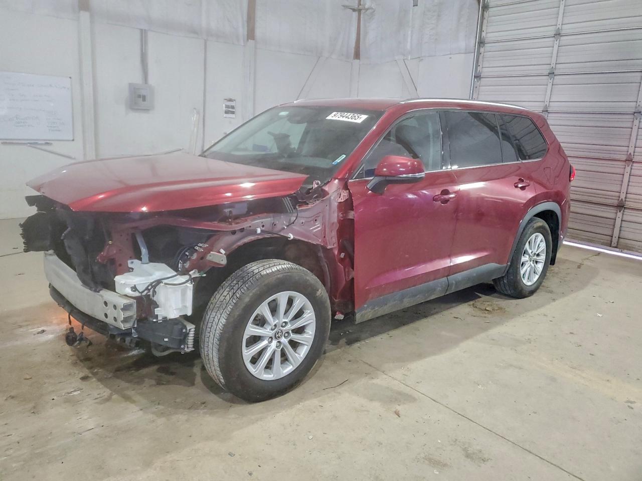 TOYOTA GRAND HIGHLANDER 2024