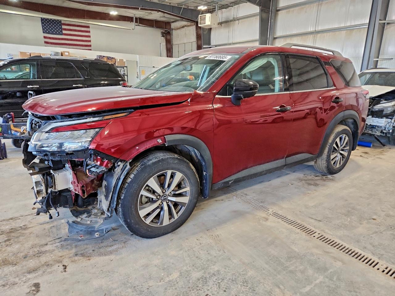 NISSAN PATHFINDER 2022
