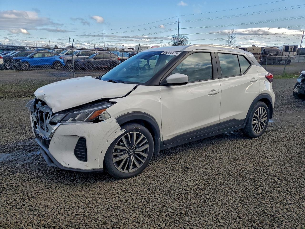 NISSAN KICKS 2021